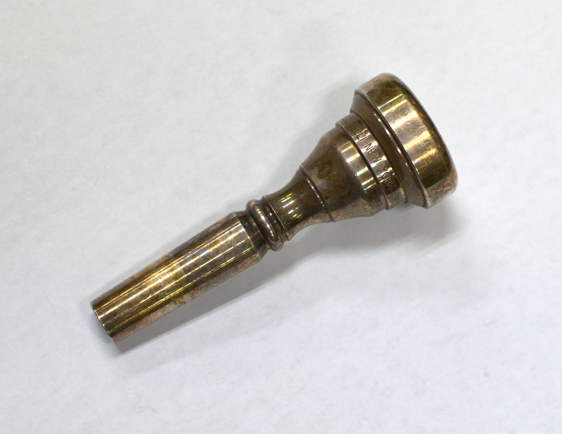 委託品 フリューゲルホルン用 マウスピース GIARDINELLI 3FL