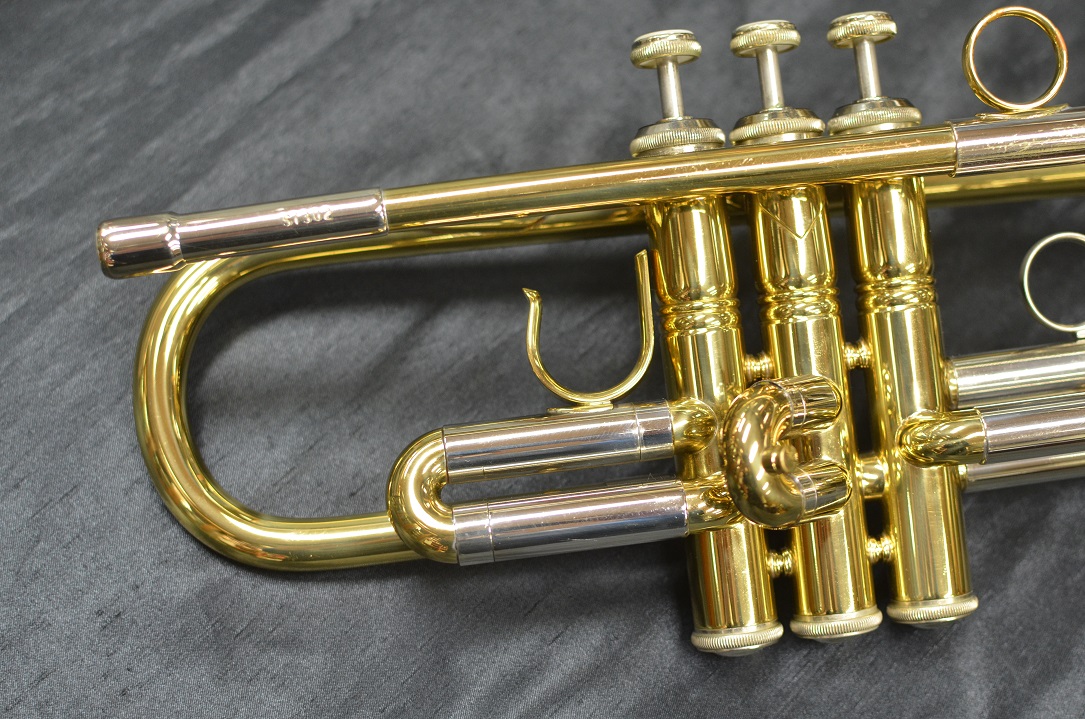 中古 委託品 トランペット Holton ST-302 MF-HORN #841XXX
