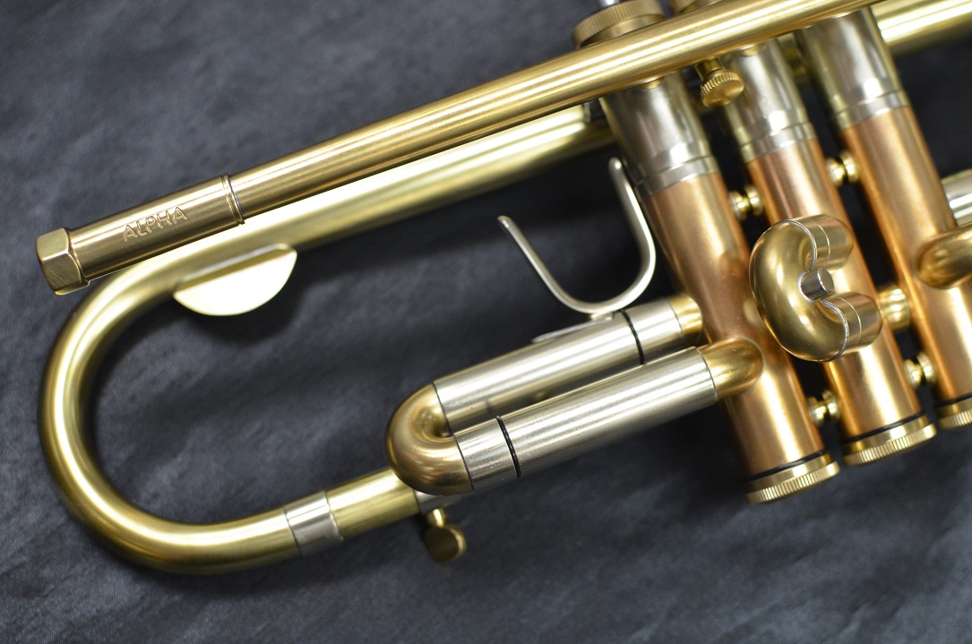 新品 トランペット INDERBINEN インダービネン ALPHA 100 | 管楽器専門